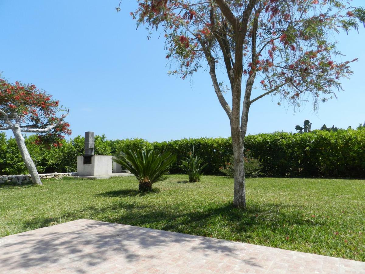 I Colori Degli Agrumi Holiday Home Floridia Exterior photo