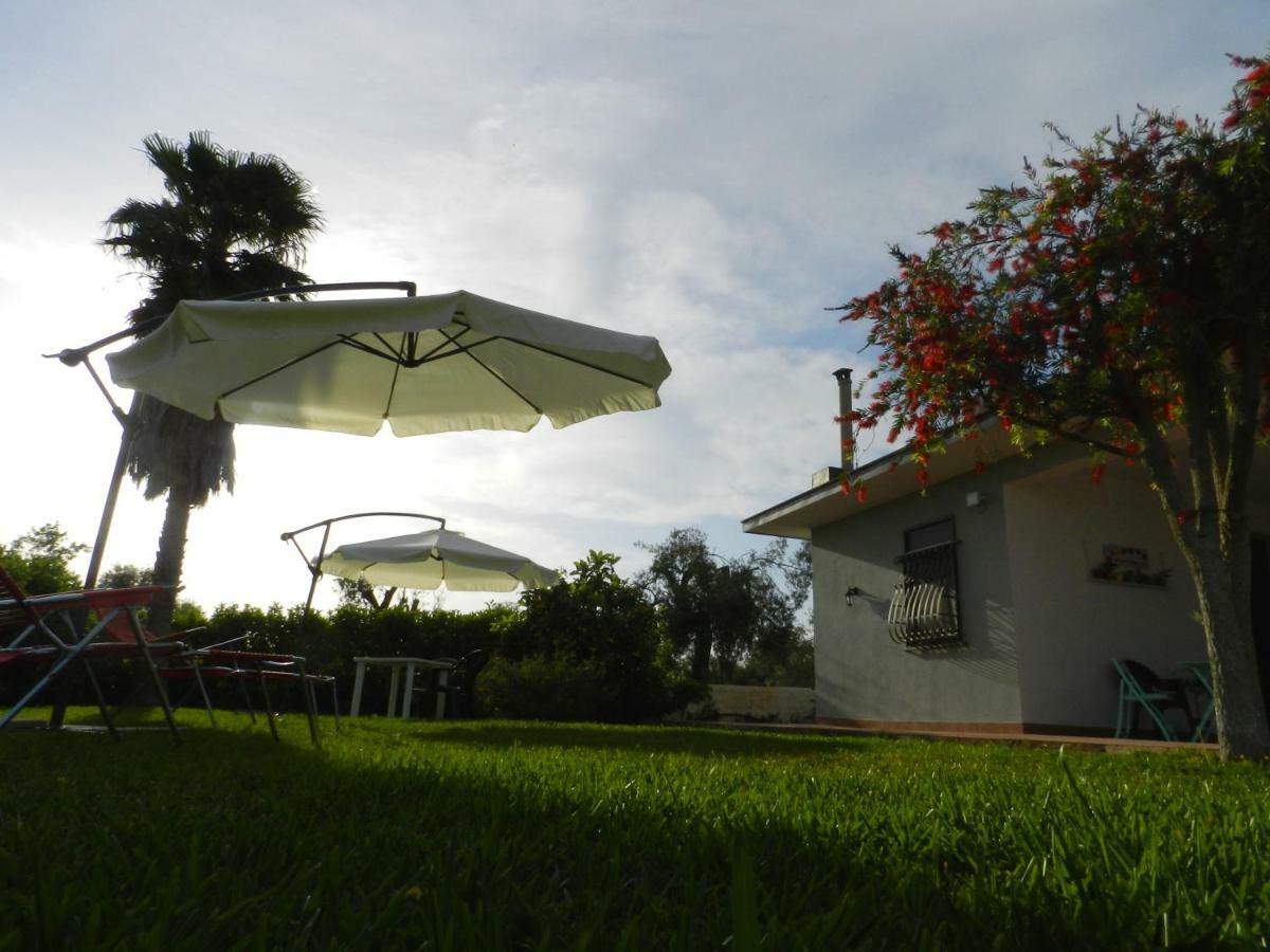 I Colori Degli Agrumi Holiday Home Floridia Exterior photo